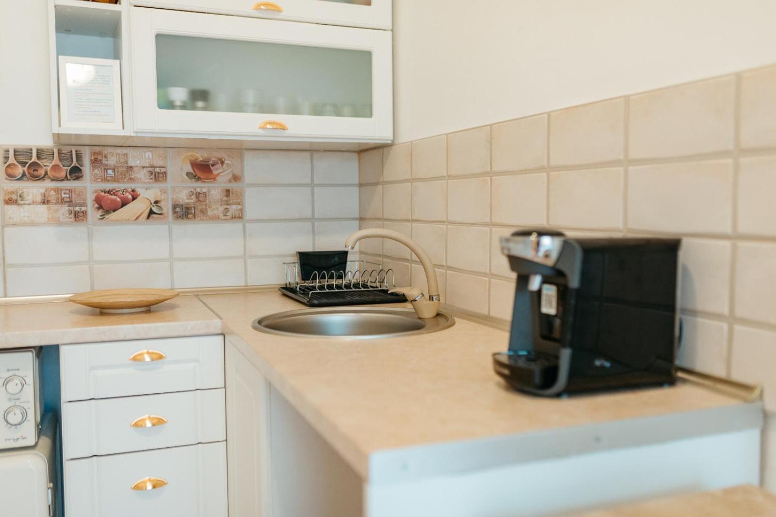 Flh - Apartament Mai Cu Aroma De Cafea Si Ceai Сибиу Экстерьер фото