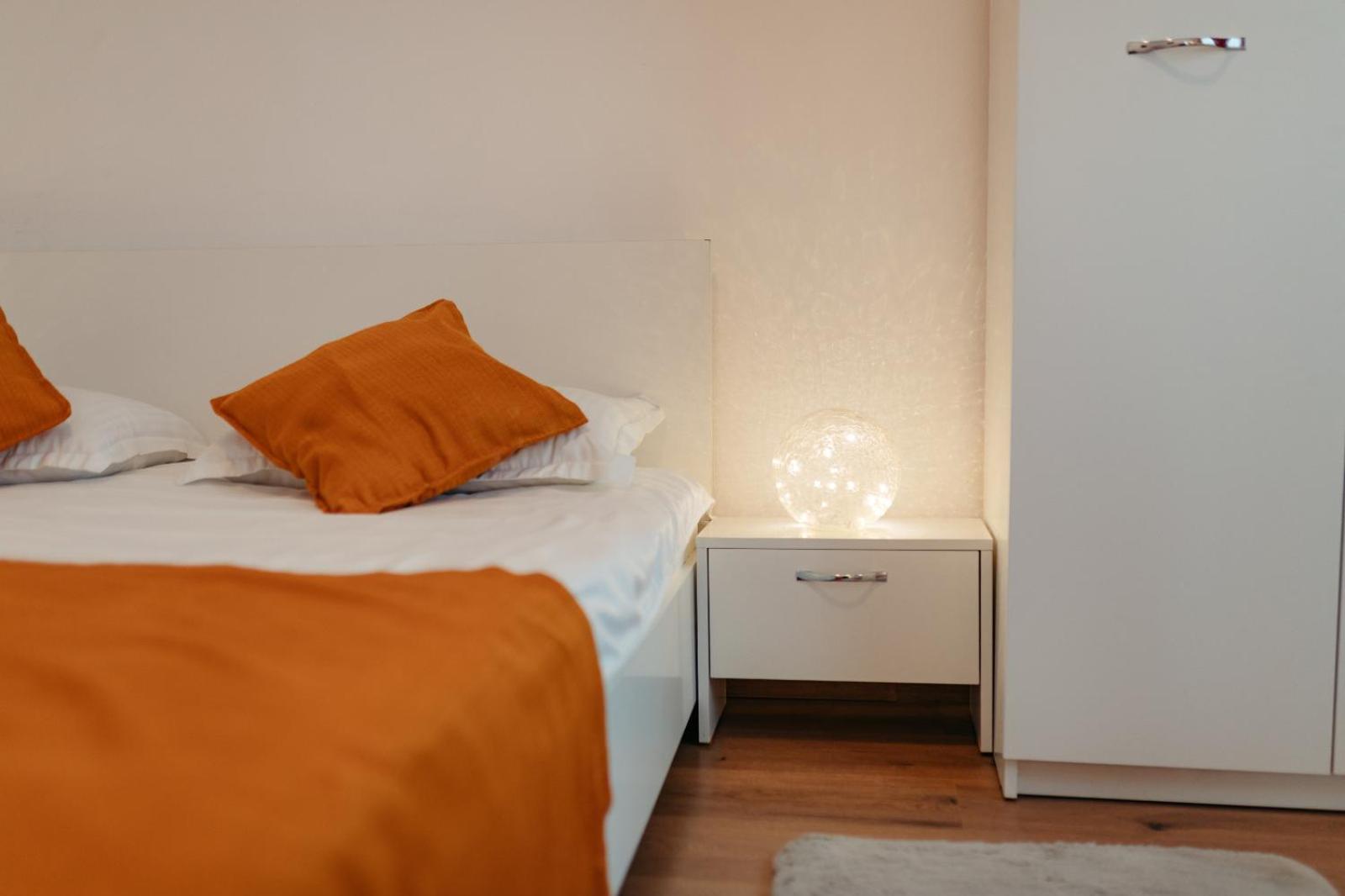 Flh - Apartament Mai Cu Aroma De Cafea Si Ceai Сибиу Экстерьер фото