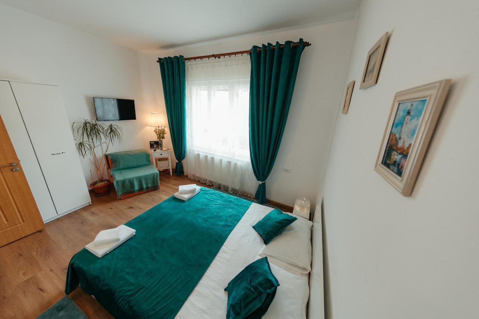 Flh - Apartament Mai Cu Aroma De Cafea Si Ceai Сибиу Экстерьер фото