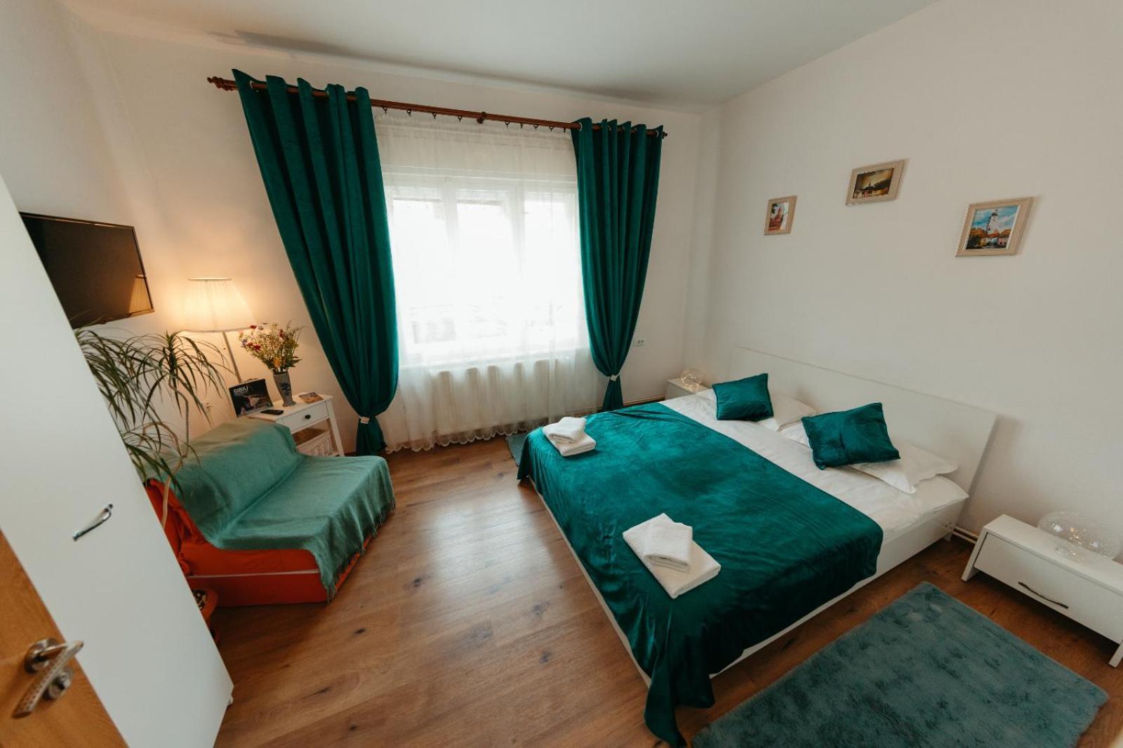 Flh - Apartament Mai Cu Aroma De Cafea Si Ceai Сибиу Экстерьер фото