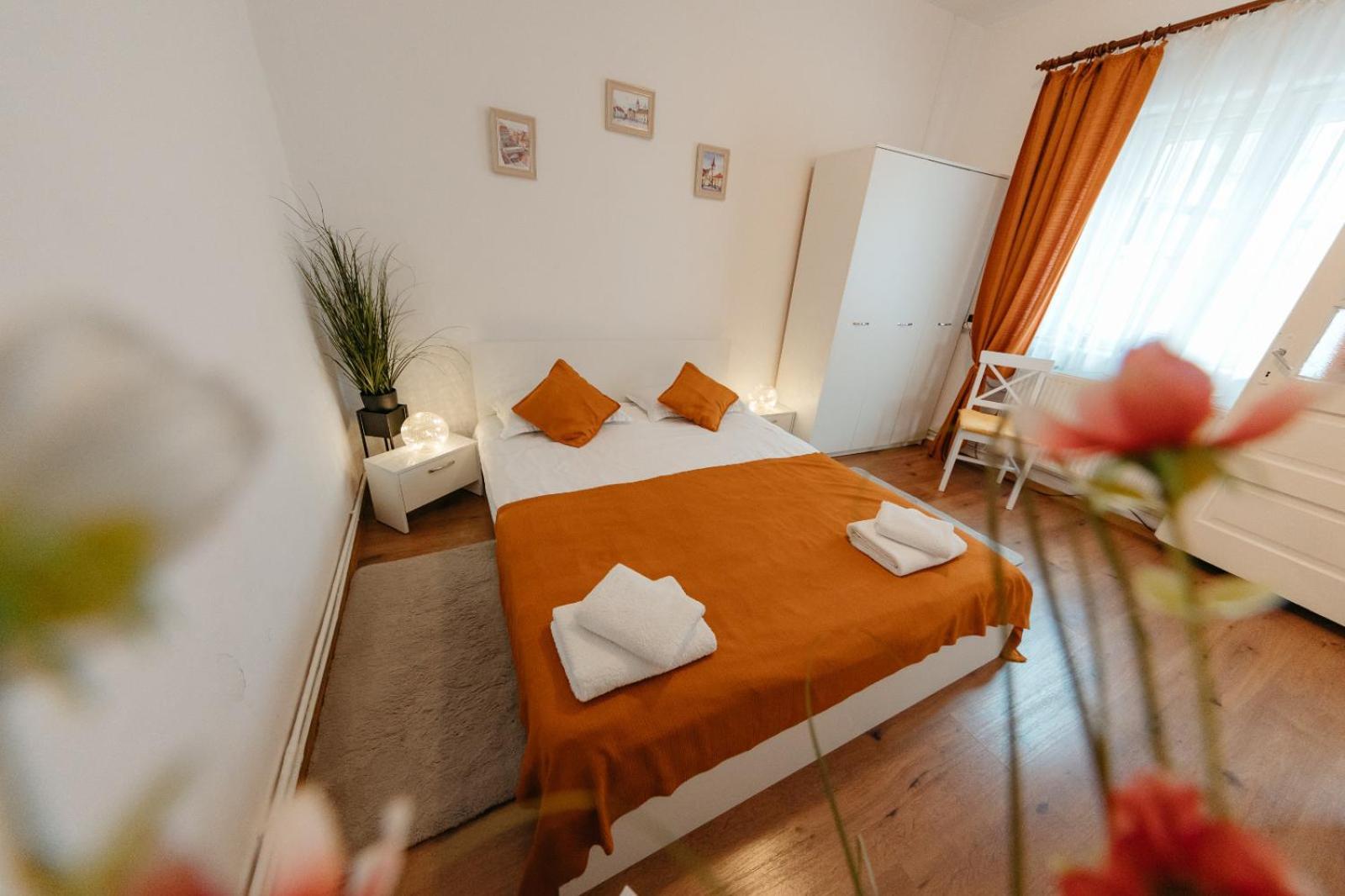 Flh - Apartament Mai Cu Aroma De Cafea Si Ceai Сибиу Экстерьер фото